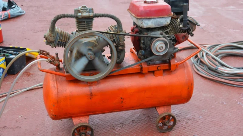 Airpress Kompresor Śrubowy Aps 5.5 Basic G2 5.5 Km/4 Kw 516 L/Min 10 Bar 362805