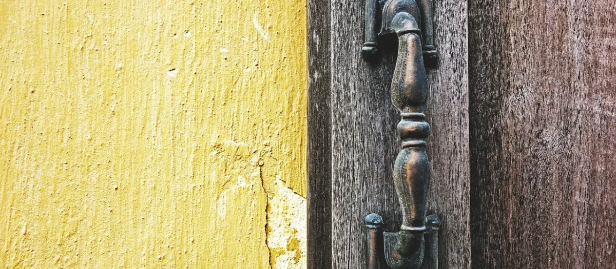 DEKORAL EMALIA ANTYKOROZYJNA żółty połysk RAL 1023 0,65L