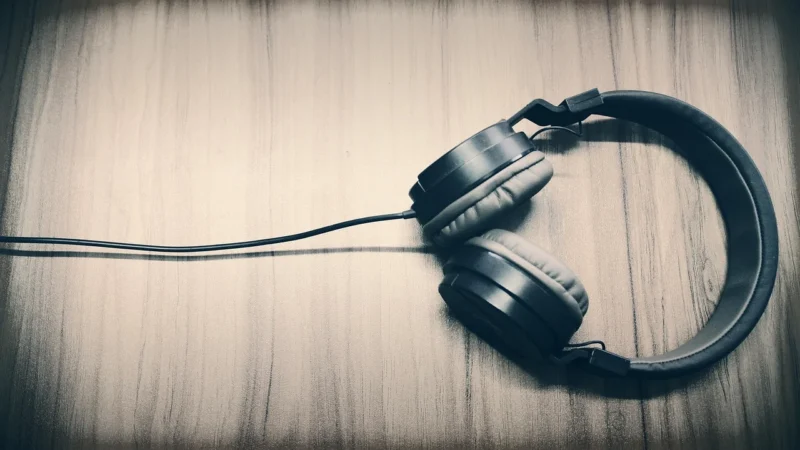 JBL Tune 760NC czarny