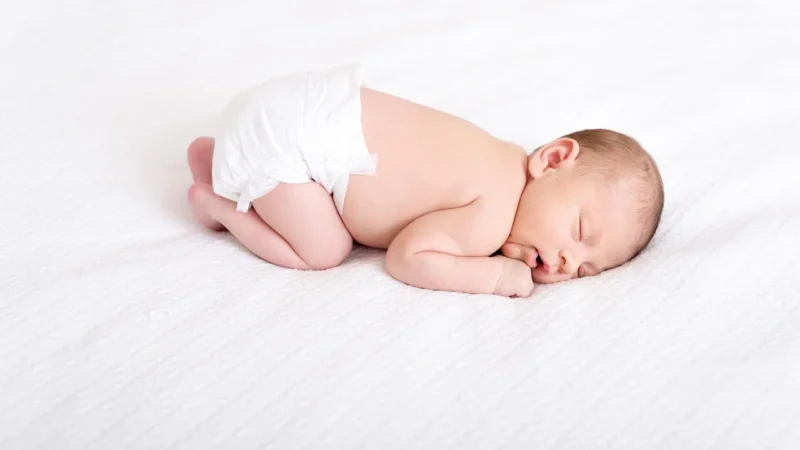 Pampers Pieluchomajtki Pants Rozmiar 3 128Szt
