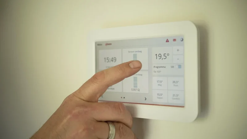 Vaillant Vc 15Cs/1-5 + Vih R 120/6B + Vrc 720 Sensocomfort + Zestaw Do Szachtu (10043616)