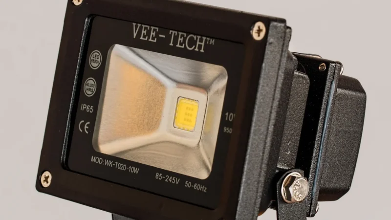 Volteno Naświetlacz Led Slim Z Rączką 30W 2400 Lm 6400K Volteno 6537559